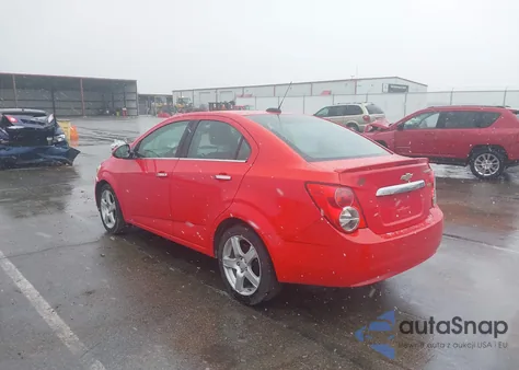2015 Chevrolet Sonic Ltz Auto z USA, uszkodzony, nr VIN 1G1JE5SB4F4193815